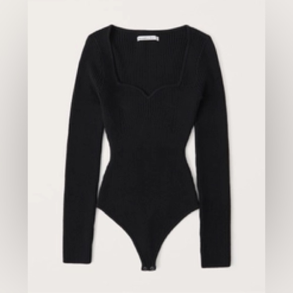 Abercrombie Long-Sleeve Sweetheart Sweater Bodysuit
SKU: 650284367